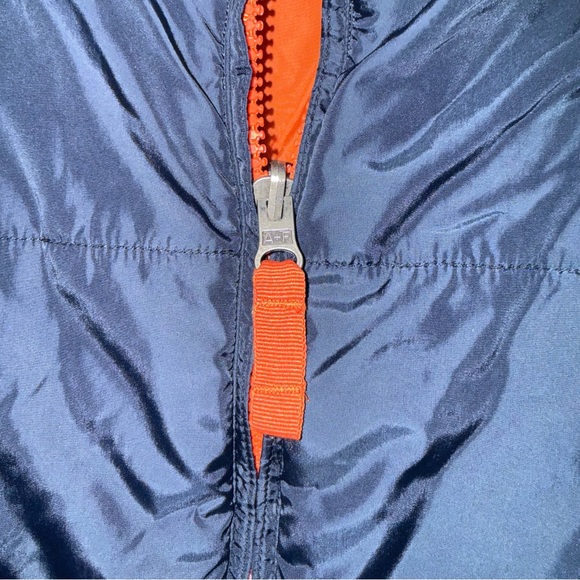 Men’s Y2K Vintage Abercrombie & Fitch Reversible Puffer Vest - Picture 4 of 9